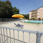 Comfy Flat In Rosolina With Shared Pool Rosolina Mare